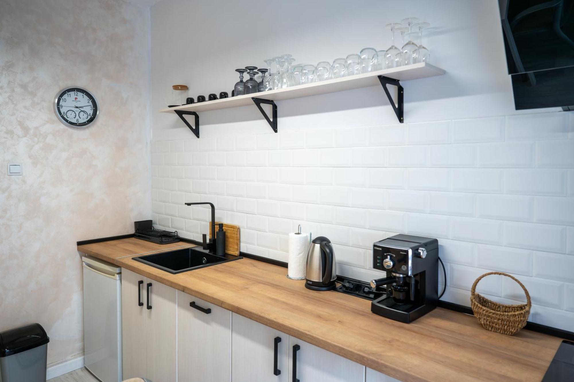 Beautiful Two-Bedroom Apartment In City Center Софія Екстер'єр фото